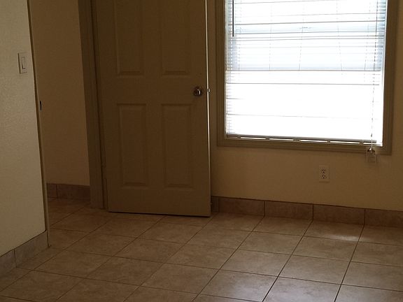 4th image of 3152 Del Mar Ave APT A