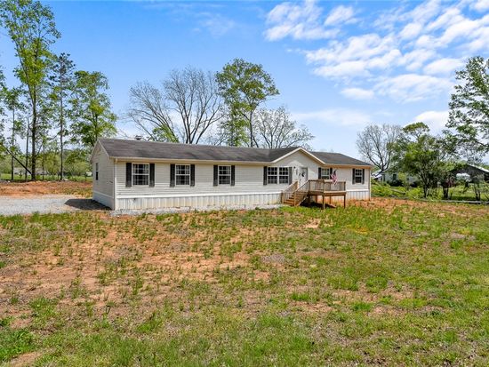 105 Shirley Dairy Rd, Honea Path, SC 29654