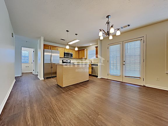 5th image of 1959 Johns Place Ct