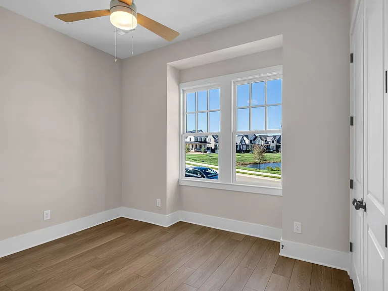 247 Asterwood Cir — Photo 16