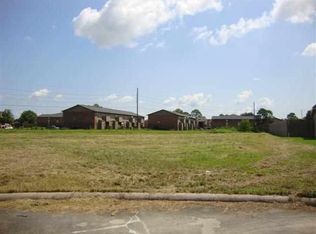 3340 Roshan Ct, Port Arthur, TX 77642