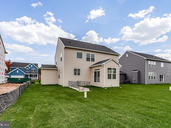 2nd image of 1012 Cortana Ct
