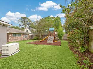 922 Ashford Pkwy, Houston, TX 77077