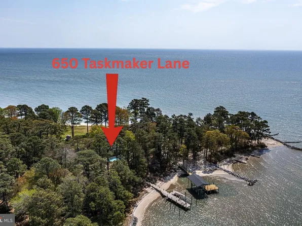 650 Taskmaker Ln, Reedville, VA 22539