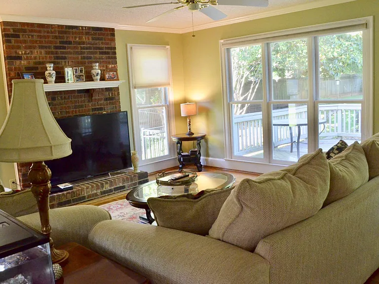 16508 Greenfarm Rd — Photo 9