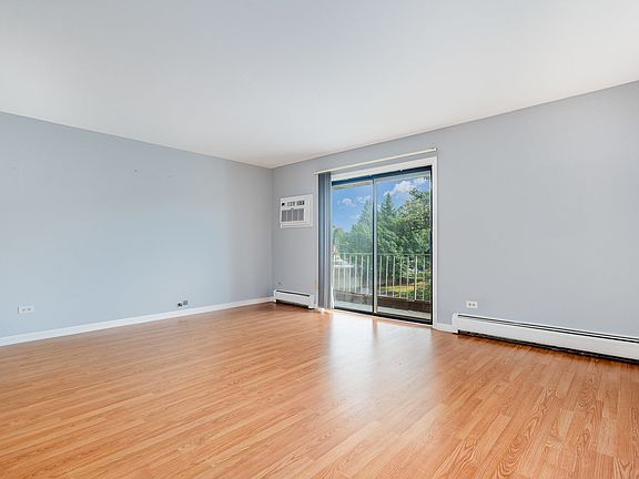 3rd image of 208 E Bailey Rd APT K