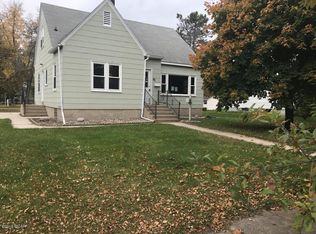 511 10th St N, Benson, MN 56215