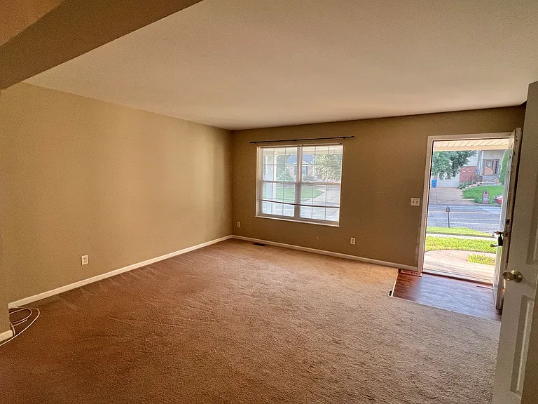 3745 Lemay Woods Dr — Photo 3