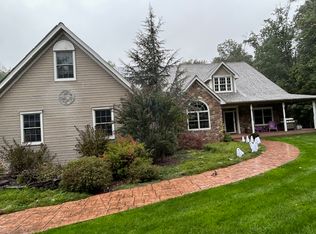 785 Buck Rd, Dover, PA 17315