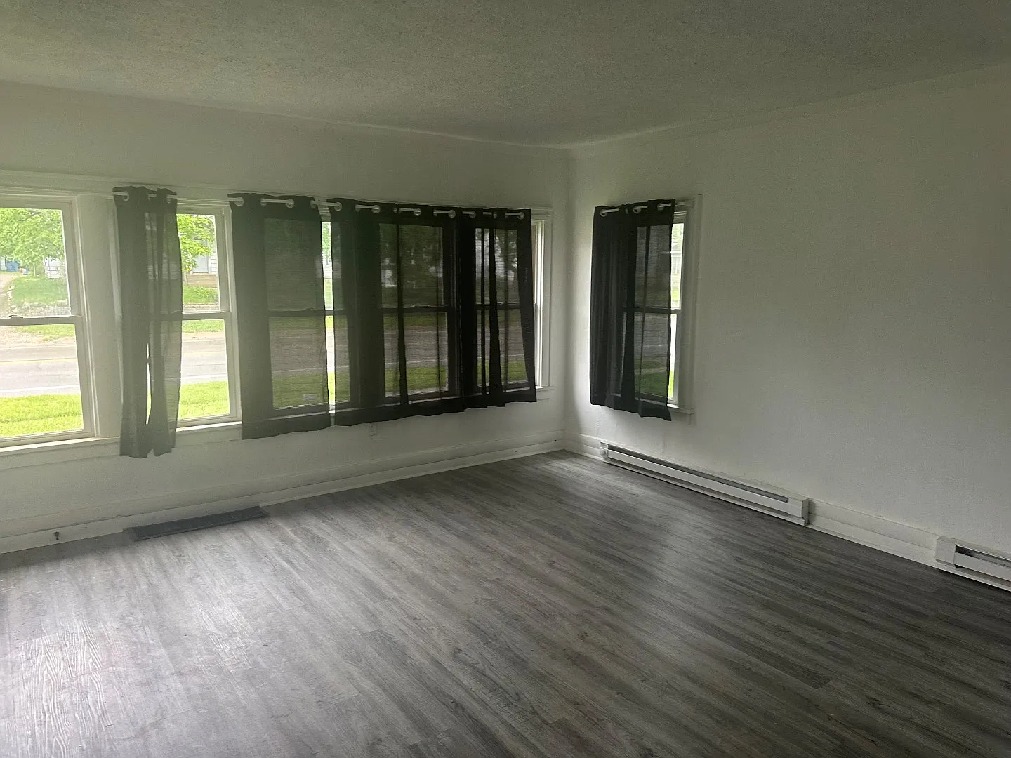32 Territorial Rd E - Unit 1 — Photo 4