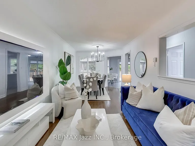 9 Maconnachie Pl — Photo 4