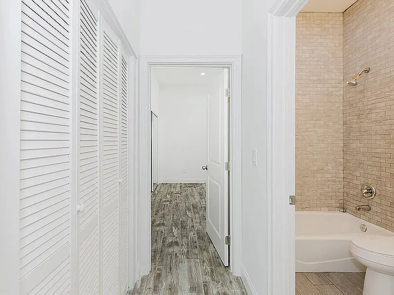 9958 Marklein Ave — Photo 21