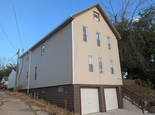 1213 N 13th St, Sheboygan, WI 53081