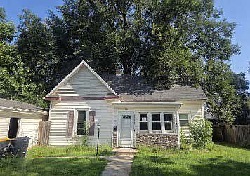 1st image of 1726 Main St