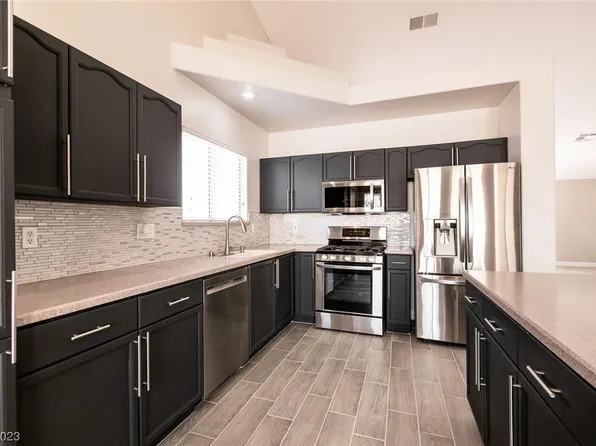 124 Mint Orchard Dr, Henderson, NV 89002