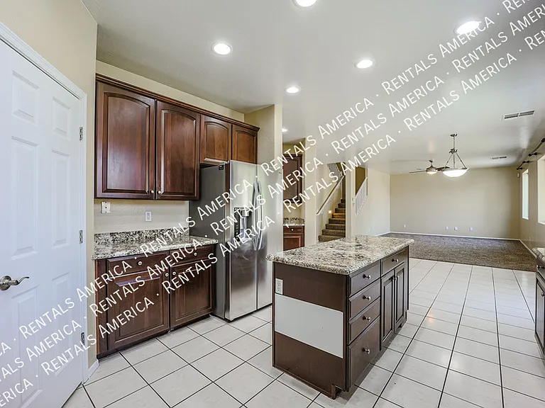 6846 W Saint Charles Ave — Photo 6