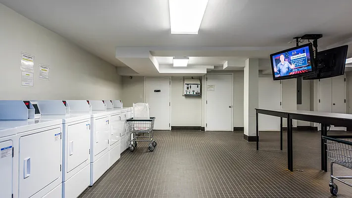 Rented by Nooklyn NYC LLC | media 36