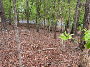 138 Lakeview Cir, Waleska, GA 30183