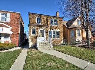2512 W 113th St, Chicago, IL 60655