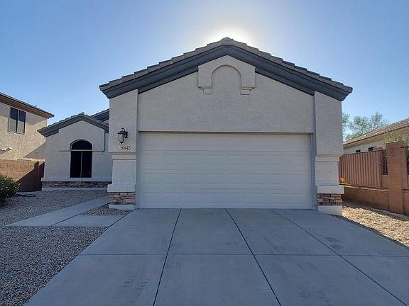 3rd image of 26842 N 66TH Lane