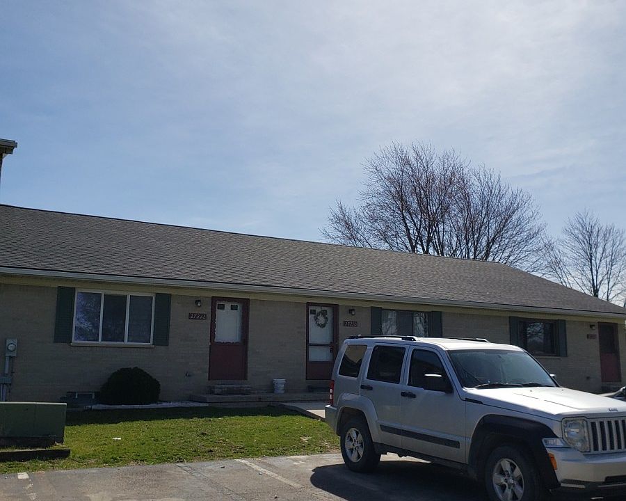 2nd image of 27210 Spaulding Rd Unit 14-1