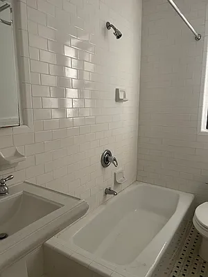 Rented by JMG Properties | media 7