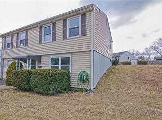 54 Grandview Ave, Woonsocket, RI 02895