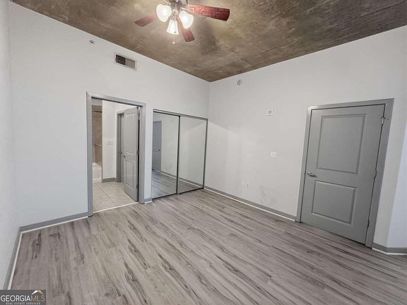 5th image of 400 W Peachtree St NW Unit 804