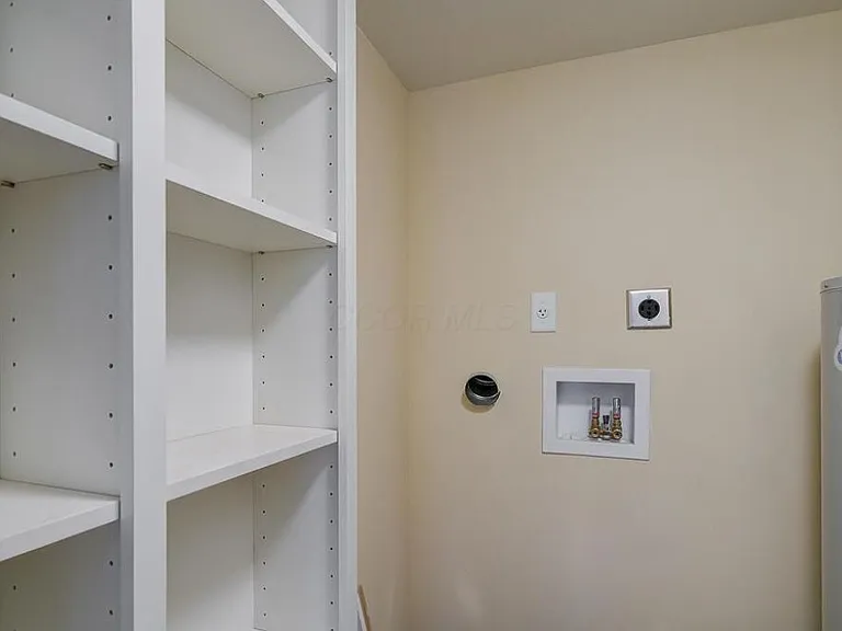 131 Lansing St — Photo 14