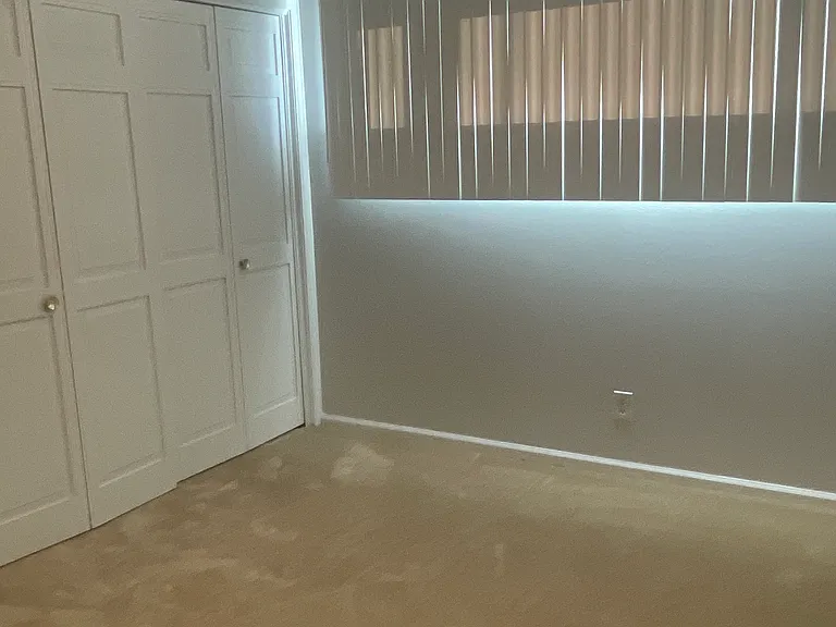 4942 Grand Ave #10 — Photo 16