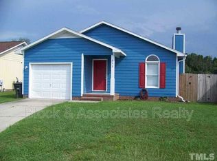 932 Glen Reilly Dr, Fayetteville, NC 28314
