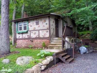 31 Old Woodland Trl, Oak Ridge, NJ, 07438