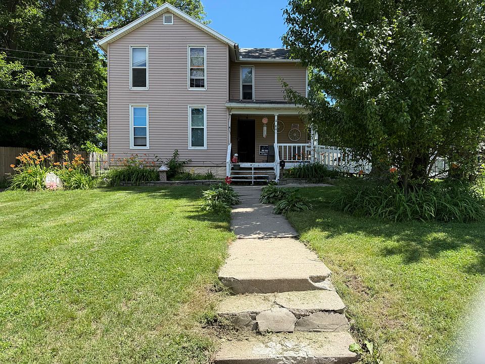 1st image of 841 N Waterloo St