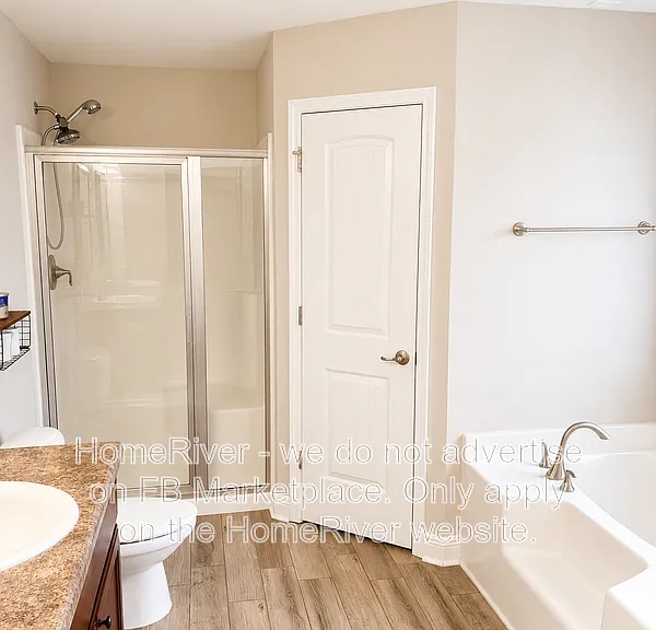 1879 Bay Pine Cir — Photo 52