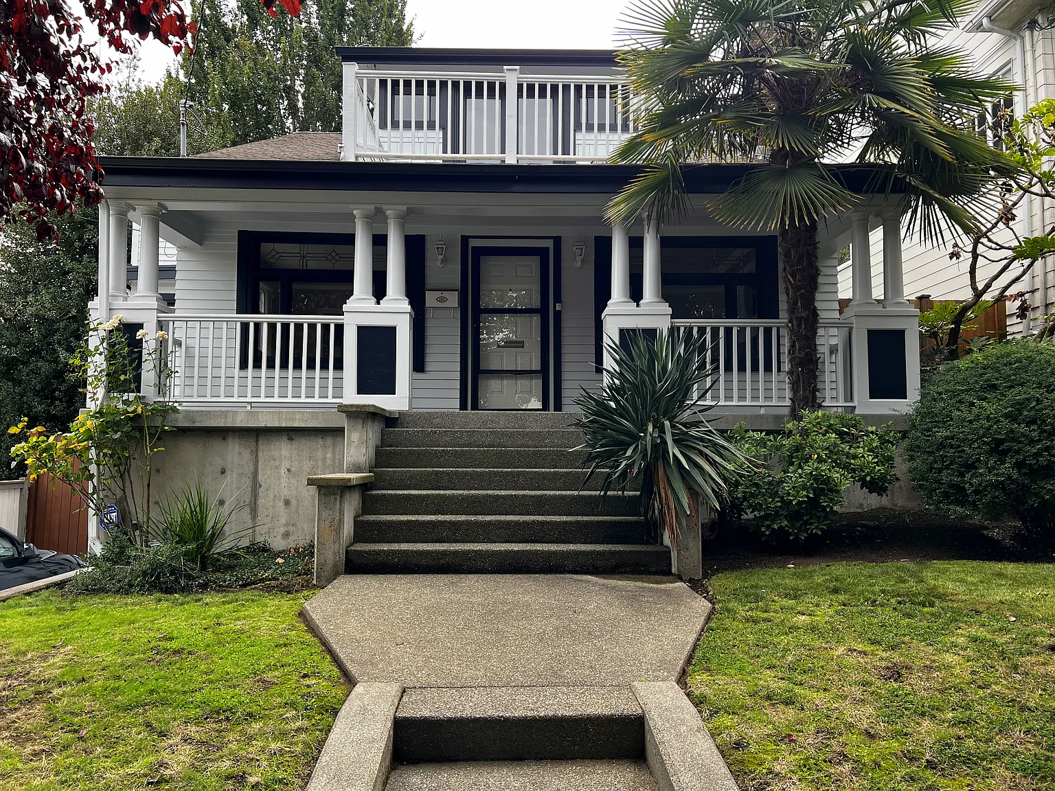 5 bed, 3.5 bath, 3820 sqft, $7,500 — Photo 2