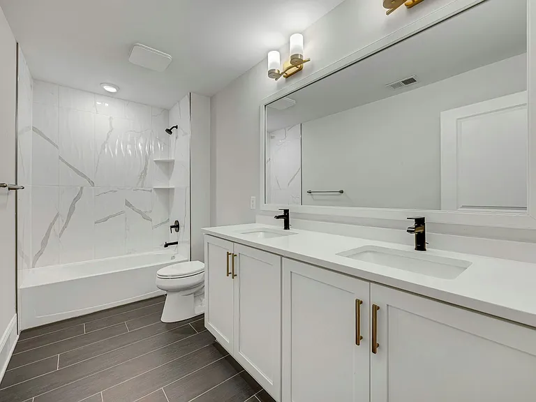 63 Samuel Way — Photo 41
