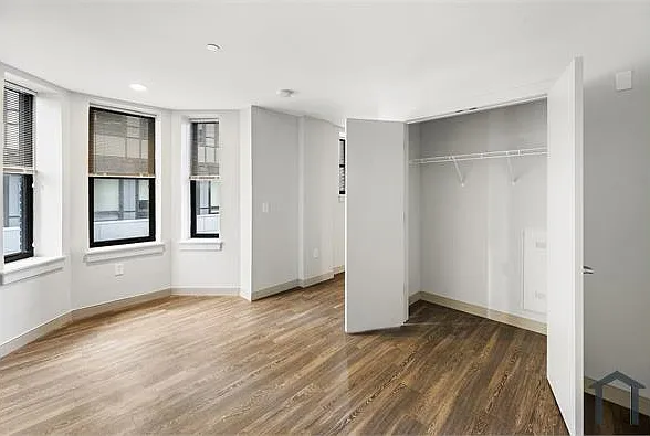 1904 Sansom St #202 — Photo 8