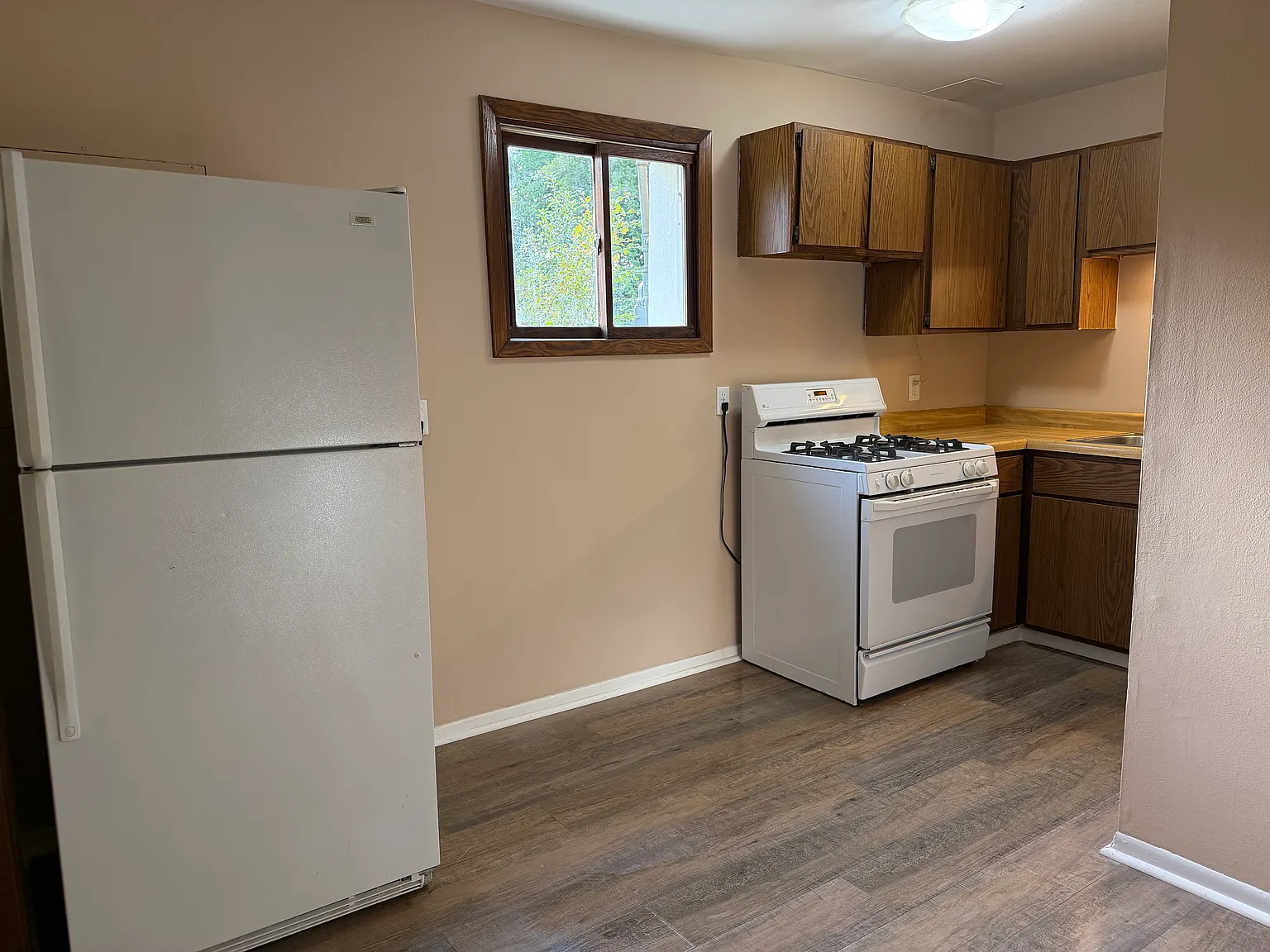 4812 Javelin Dr — Photo 2