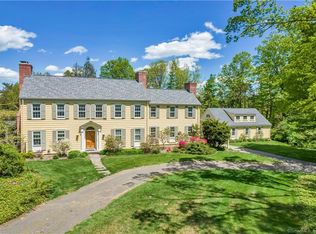 25 Fairgrounds Rd, Woodbridge, CT 06525