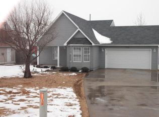 1702 Paragould Dr, Jonesboro, AR 72405