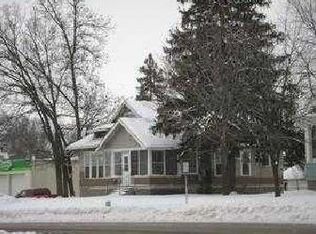 1011 Litchfield Ave SW, Willmar, MN 56201