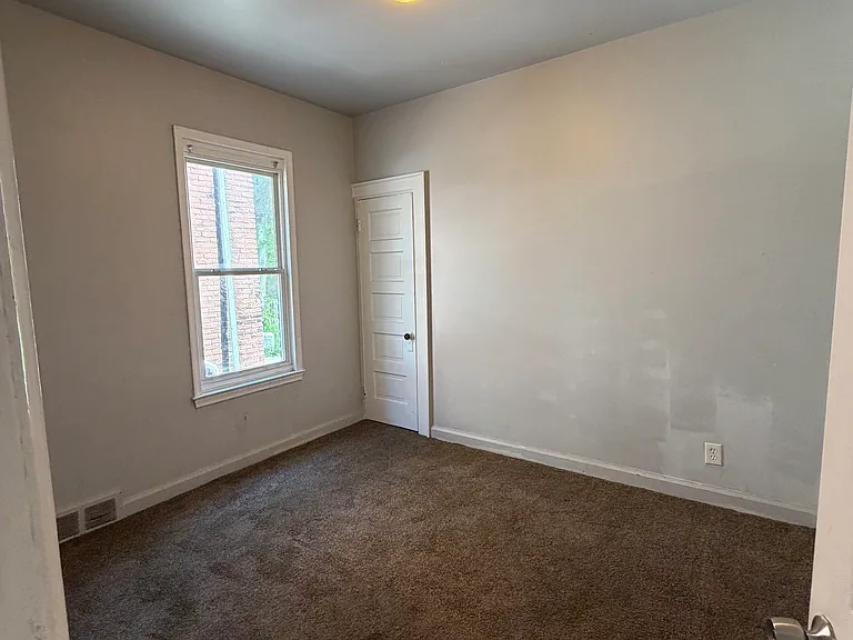 12038 Prairie St #1 — Photo 6