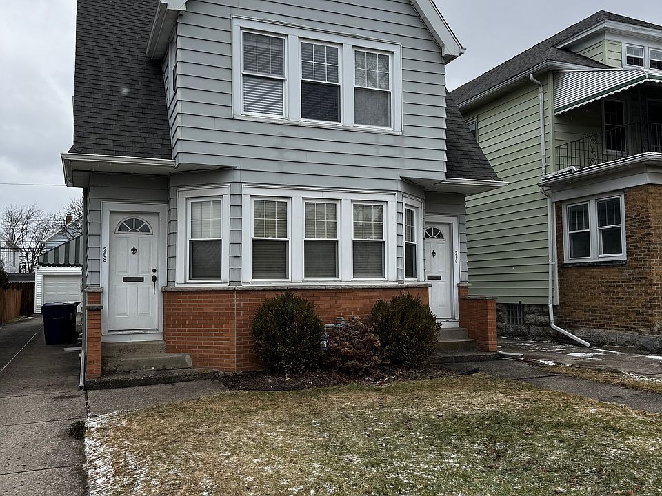 1st image of 210 Lovering Ave #1