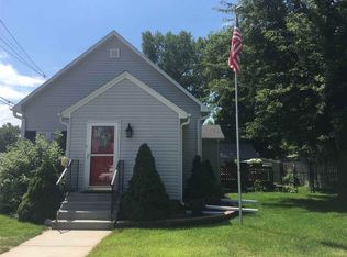 119 E 4th St, Minden, NE 68959