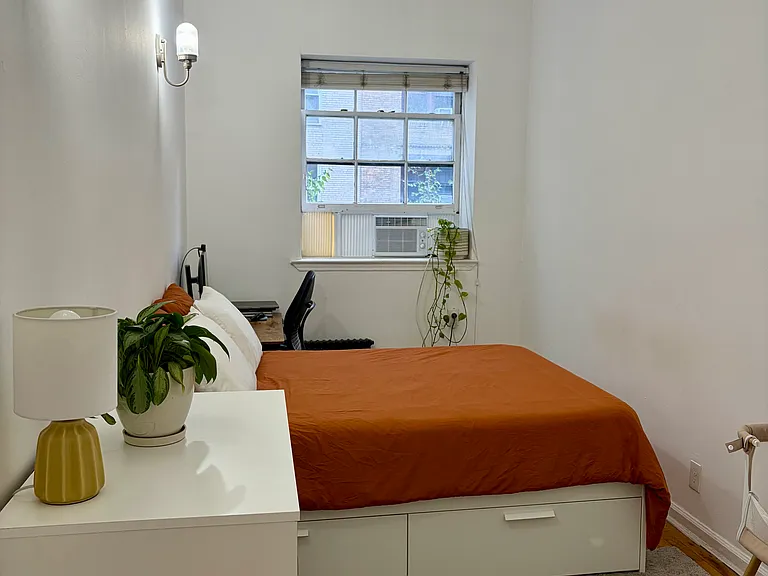 23 W 82nd St #2D — Photo 6