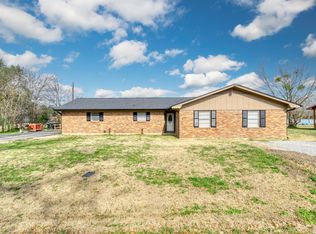 102 W Marietta St, Madisonville, TX 77864