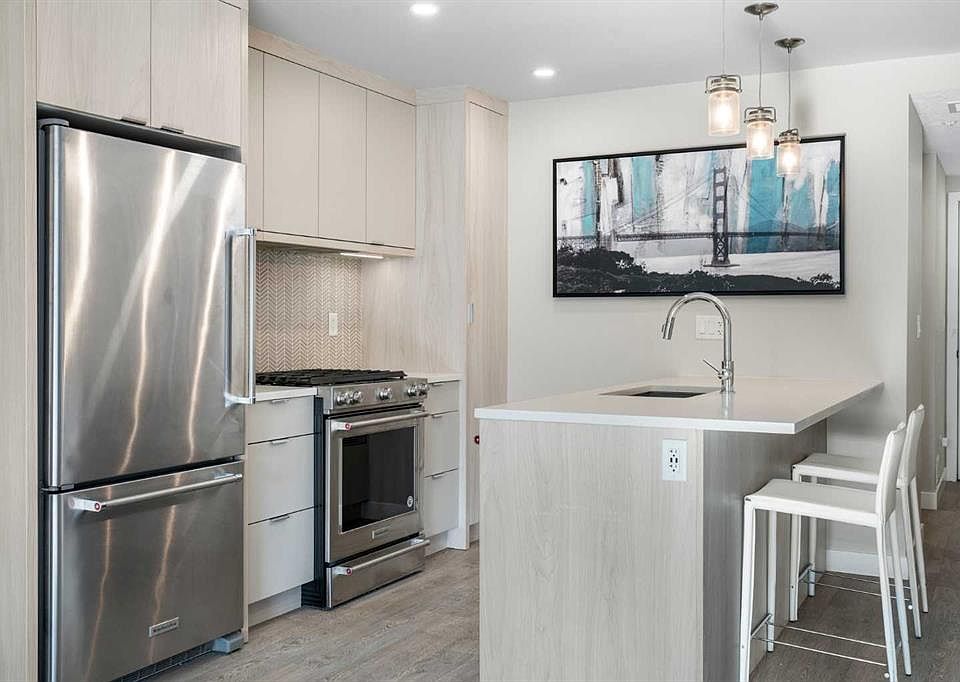 1st image of 3375 S 15th St SW #202