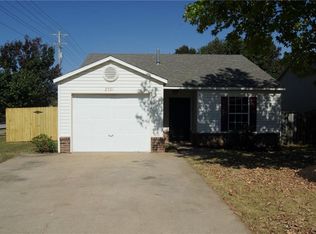 2501 SE 3rd St, Rogers, AR 72712