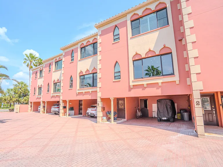 3390 Maritana Dr #3 — Photo 48