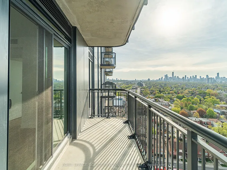 1185 Dupont St #1610 — Photo 16